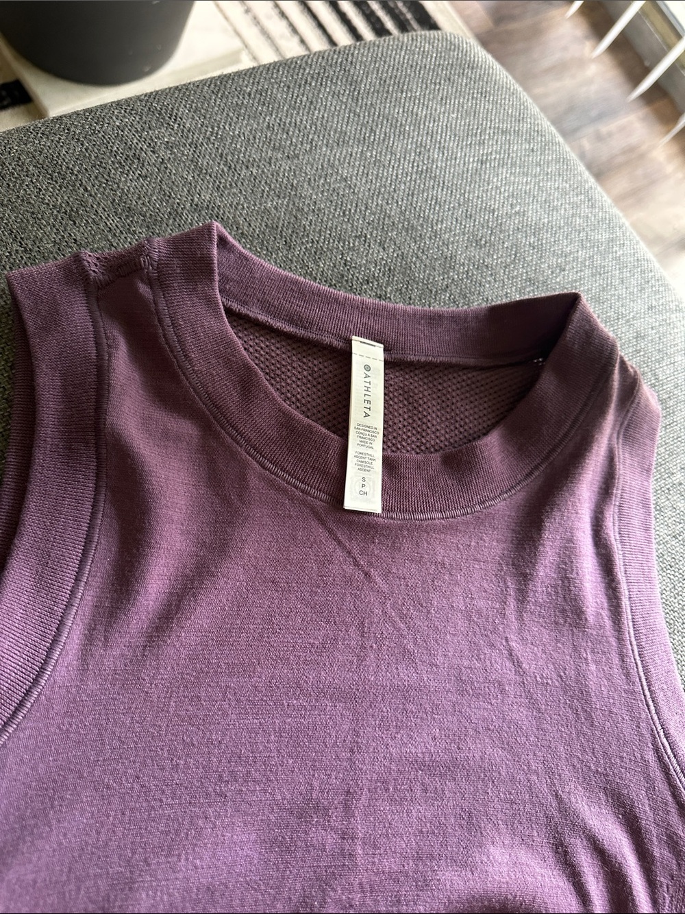Athleta Mauve Ruched Sleeveless Tank Top - Picture 4 of 8